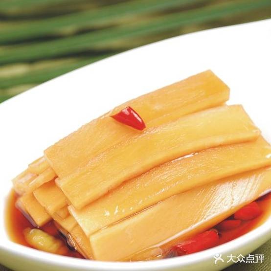 询味猪红牛杂