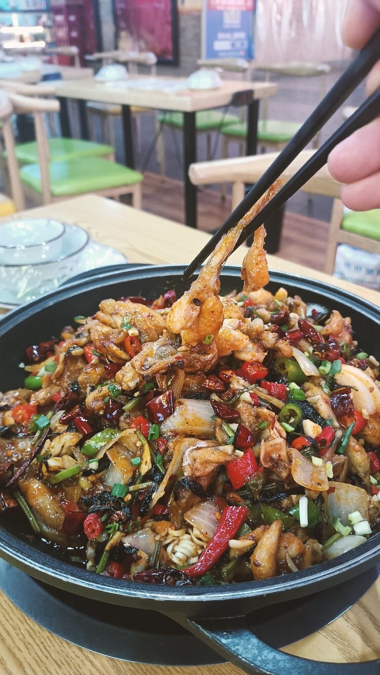小鸭倌鸭爪爪牛蛙锅(怀化地下商业街店)