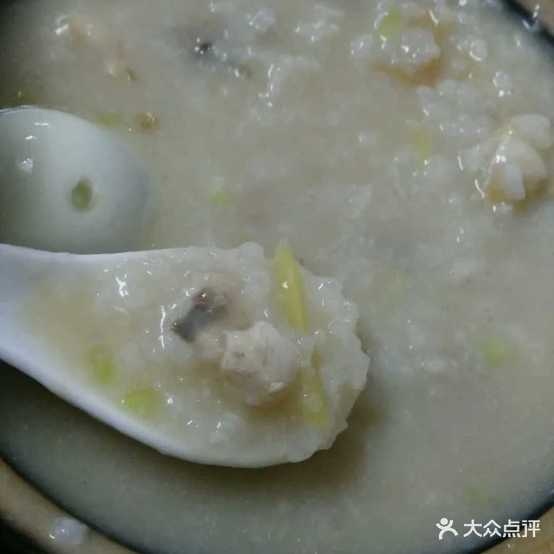 伟记潮汕砂锅粥(胜利二路店)