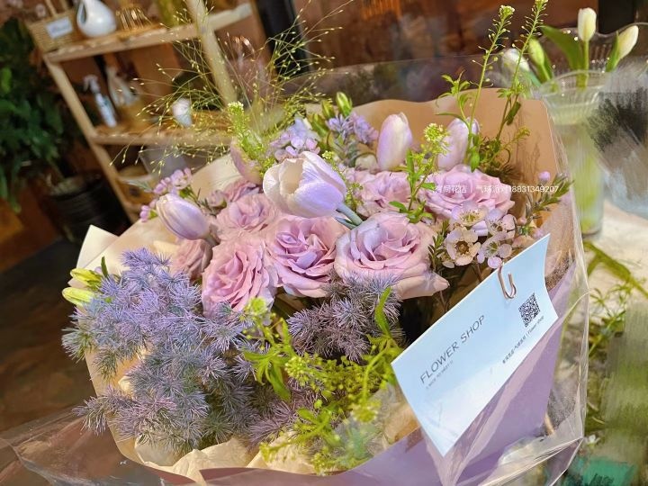 有间花店Flower Shop(顶山美泉小镇店)