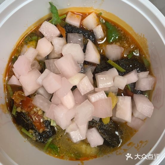 尹和文老长沙臭豆腐·烤冷面(大亚湾万达店)