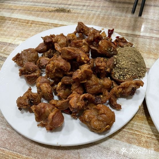 老七饭馆(亿城堂庭东)