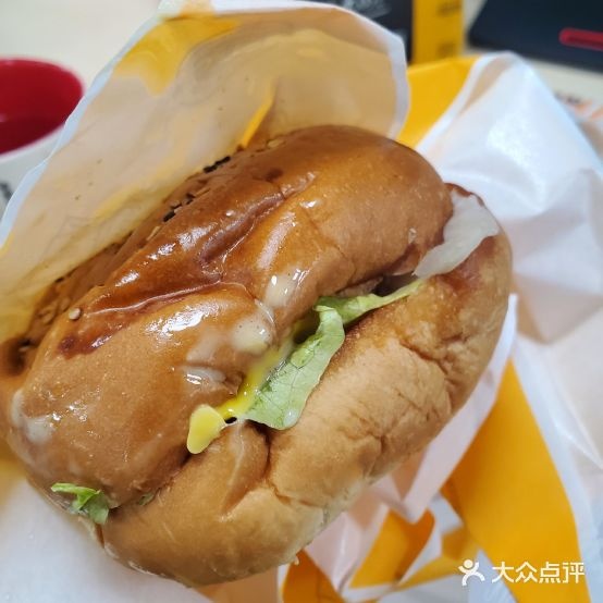 牛约堡手作牛肉憨包(汉华城店)