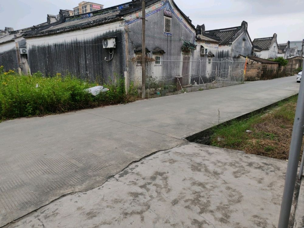 泥沟村五联西亭路南99号