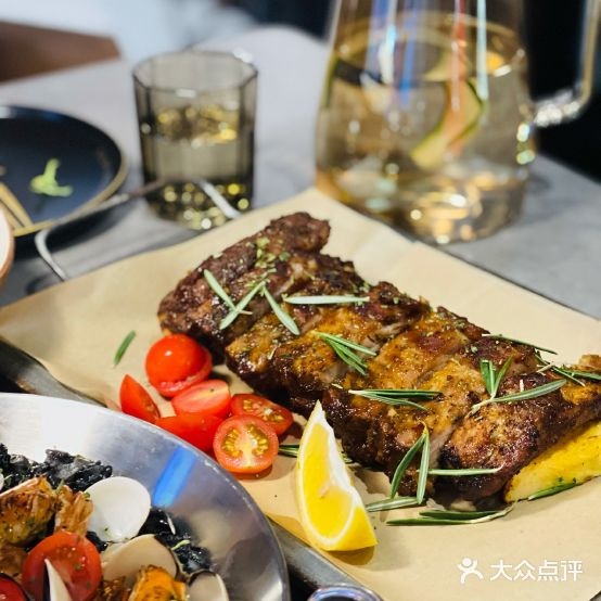 TOUSHI偷拾·西班牙餐厅(航洋店)