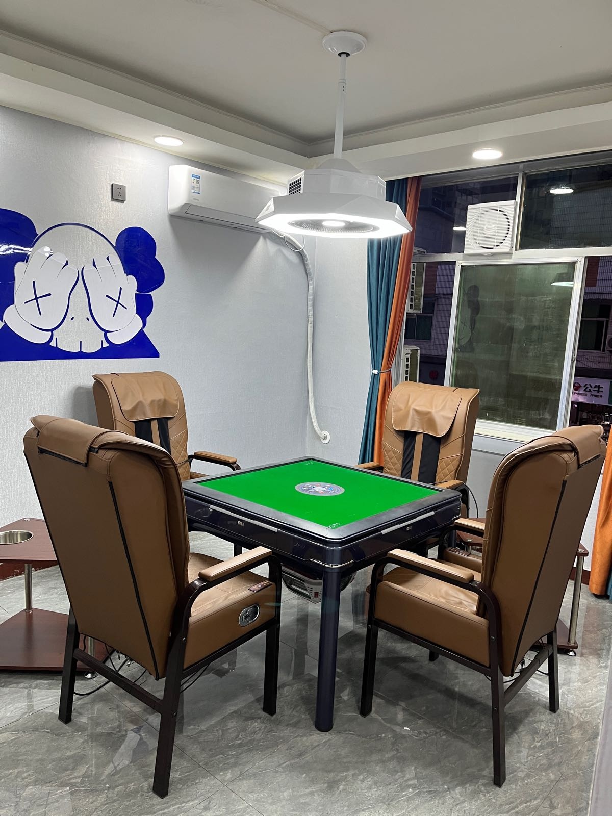 雀小屋24小时自助共享棋牌室