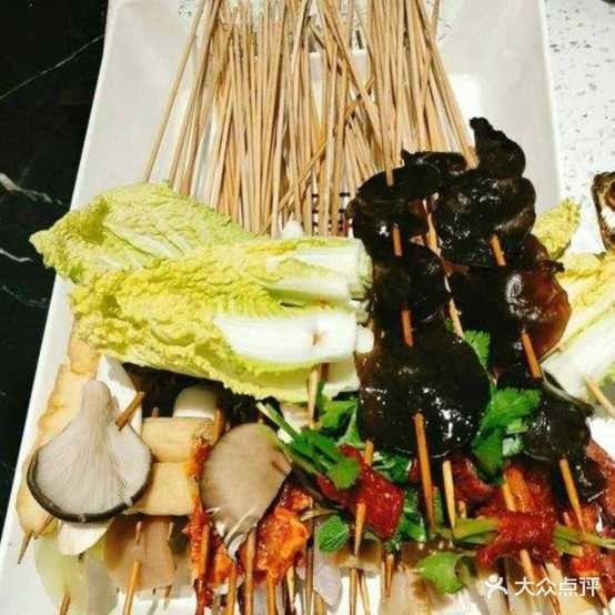 春风十里老火锅串串烧烤