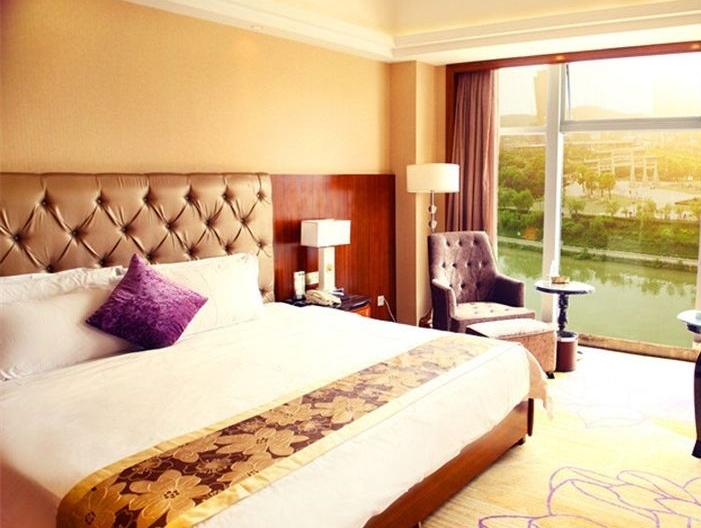 Chenzhouaomijia Grand Hotel
