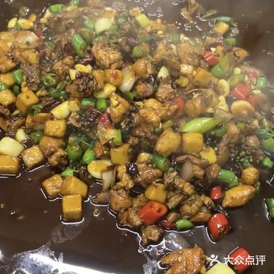 福聚铁板鱼(樊魏路店)