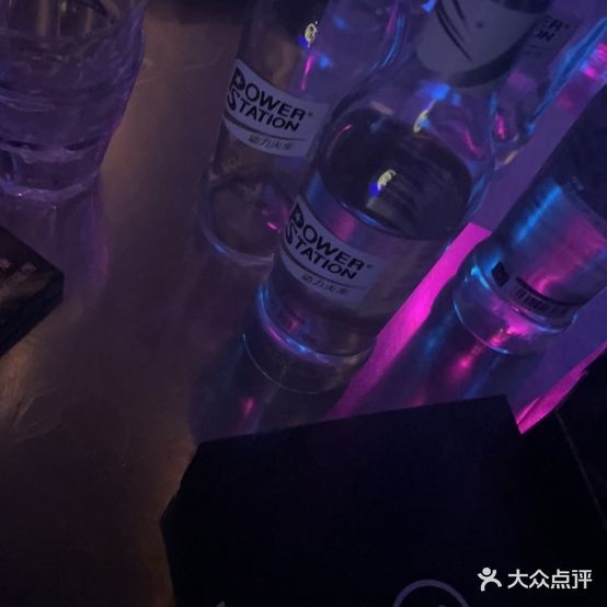 m2酒吧(太阳广场店)