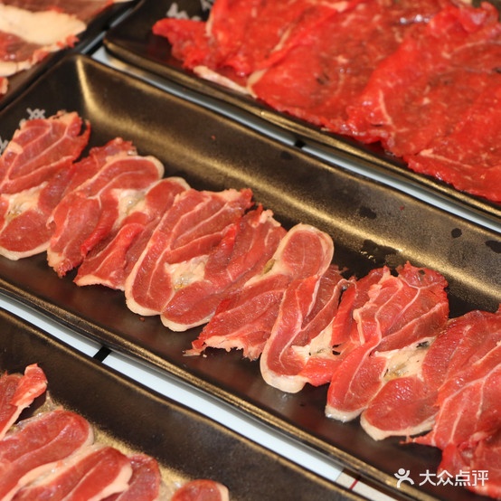 小红楼鲜牛馆自助小火(十里街区店)