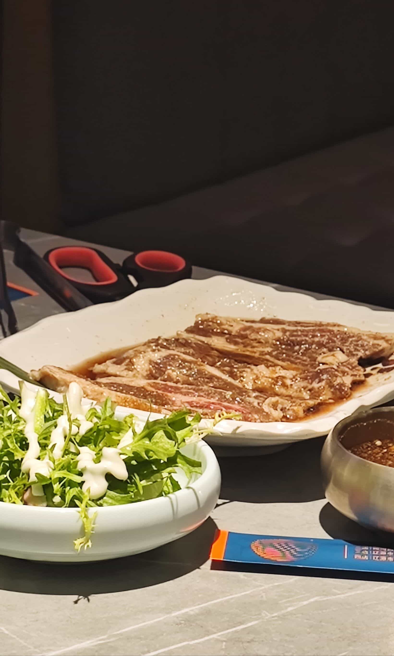 牛牛家炭火烤肉