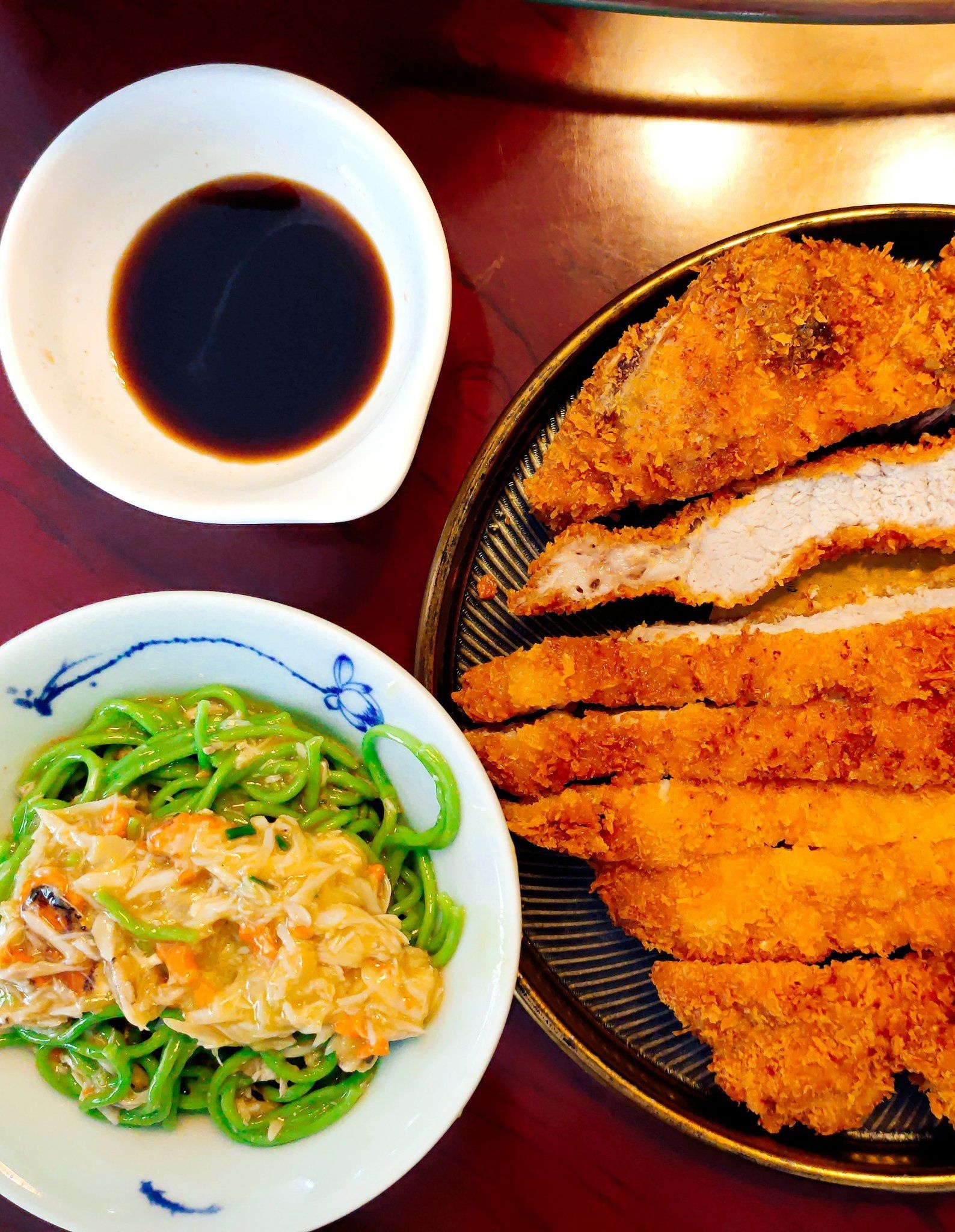雲和面馆YUNHENOODLE(华山路店)