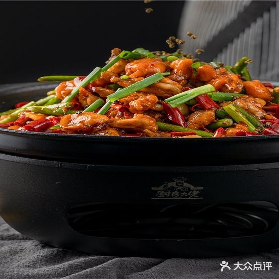 蛙到宝·铁锅牛蛙主题餐厅(龙江店)