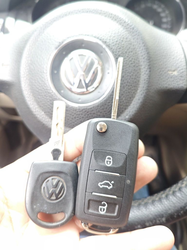 开锁指纹锁汽车钥匙(如意桃园北区店)