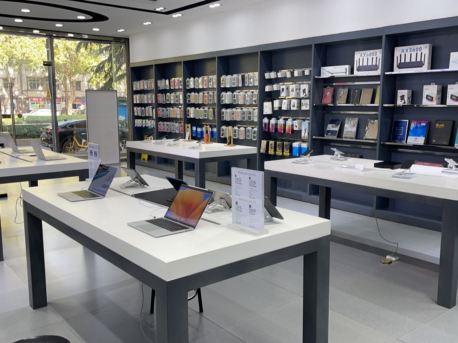 Apple(中原路店)