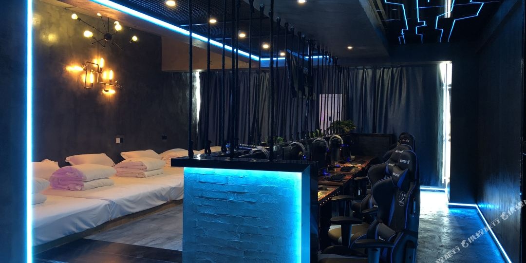 u+悠家智慧电竞酒店