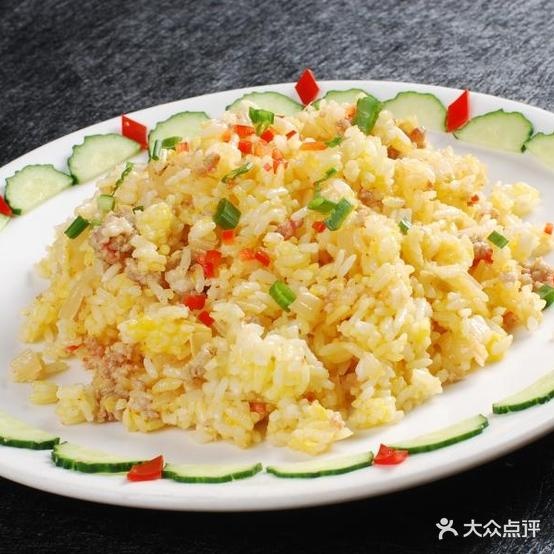 唇齿楚留香锅巴饭