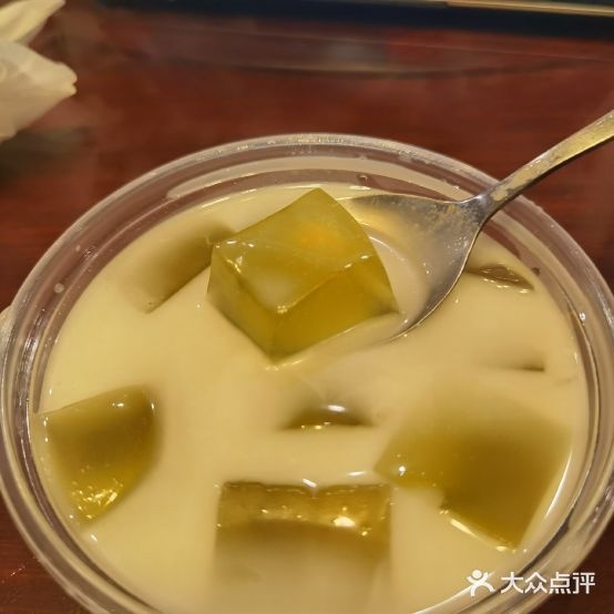 甜默糖水铺