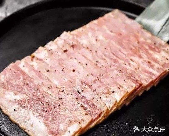 布多琪烤肉砂锅串串自助餐厅