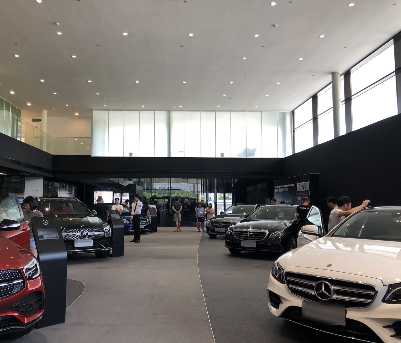 阳江市宝信汽车销售服务有限公司