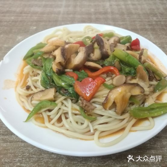 清真西北牛肉面(三峡大学店)