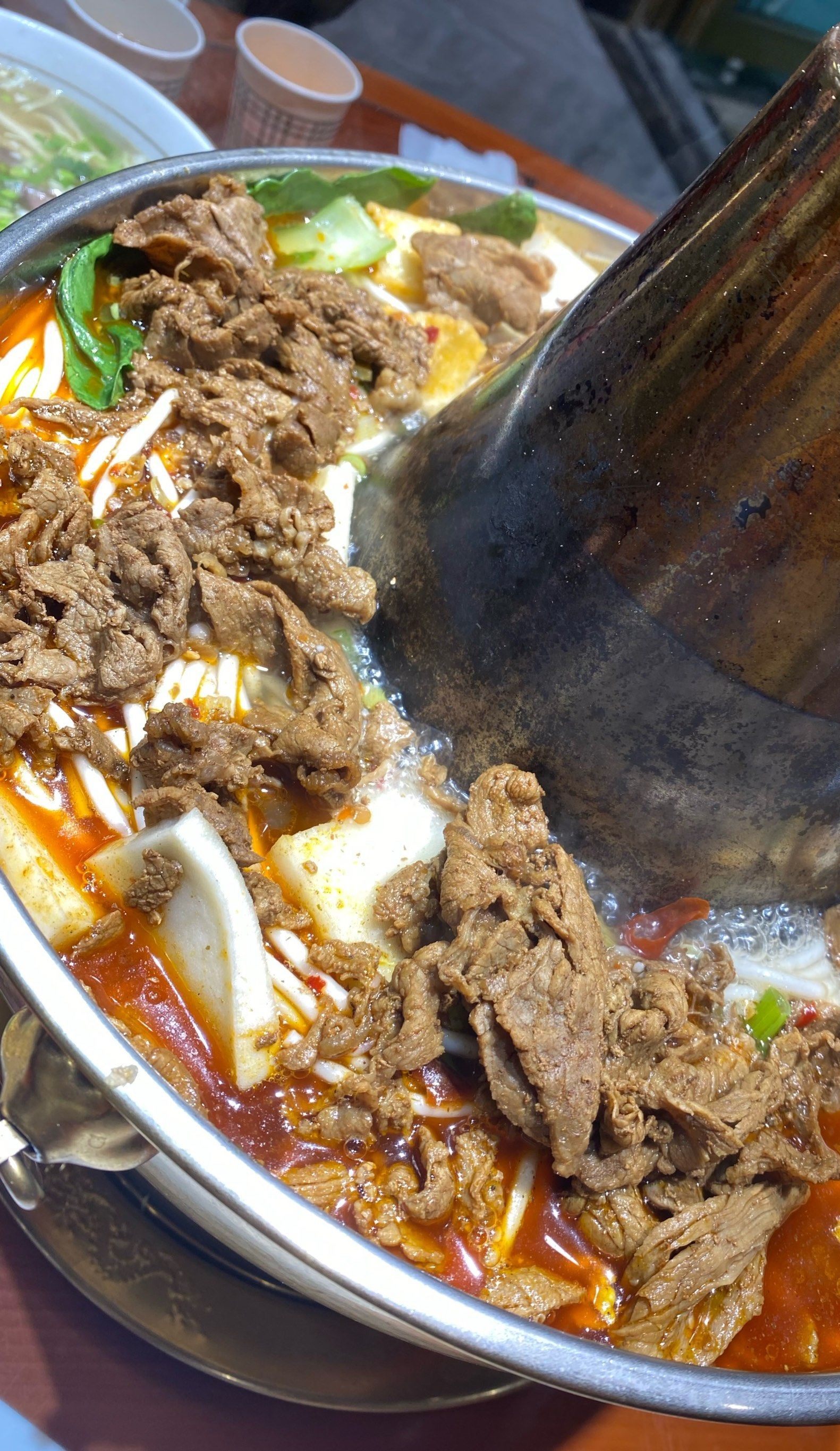 伊隆唐西北特色·土火锅·大盘鸡