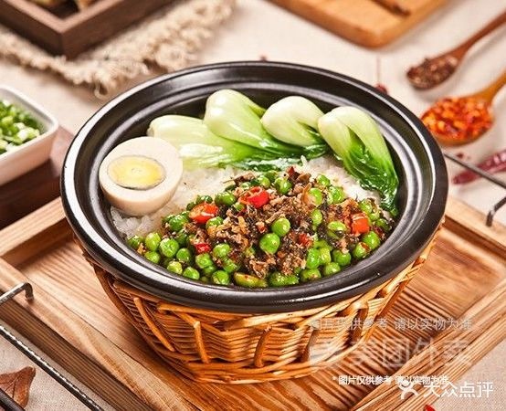 柒包在饭(会展城店)