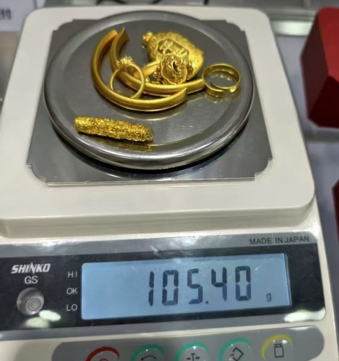 黄金奢品(扬子江路店)