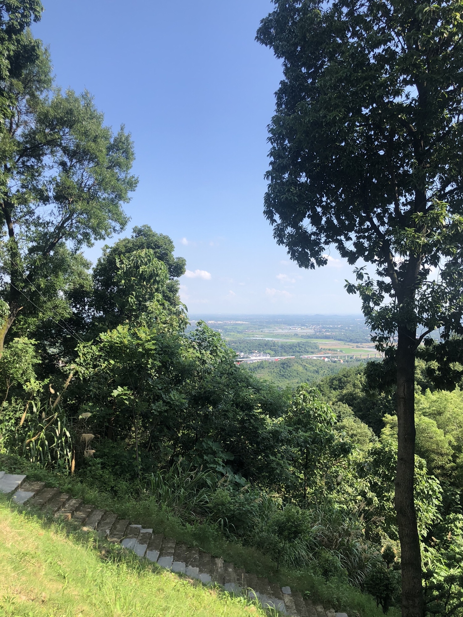 梦山