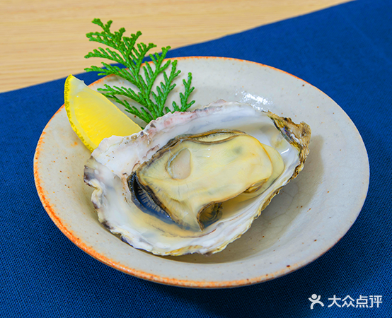 人蚝批迈(鲁班御景龙山店)