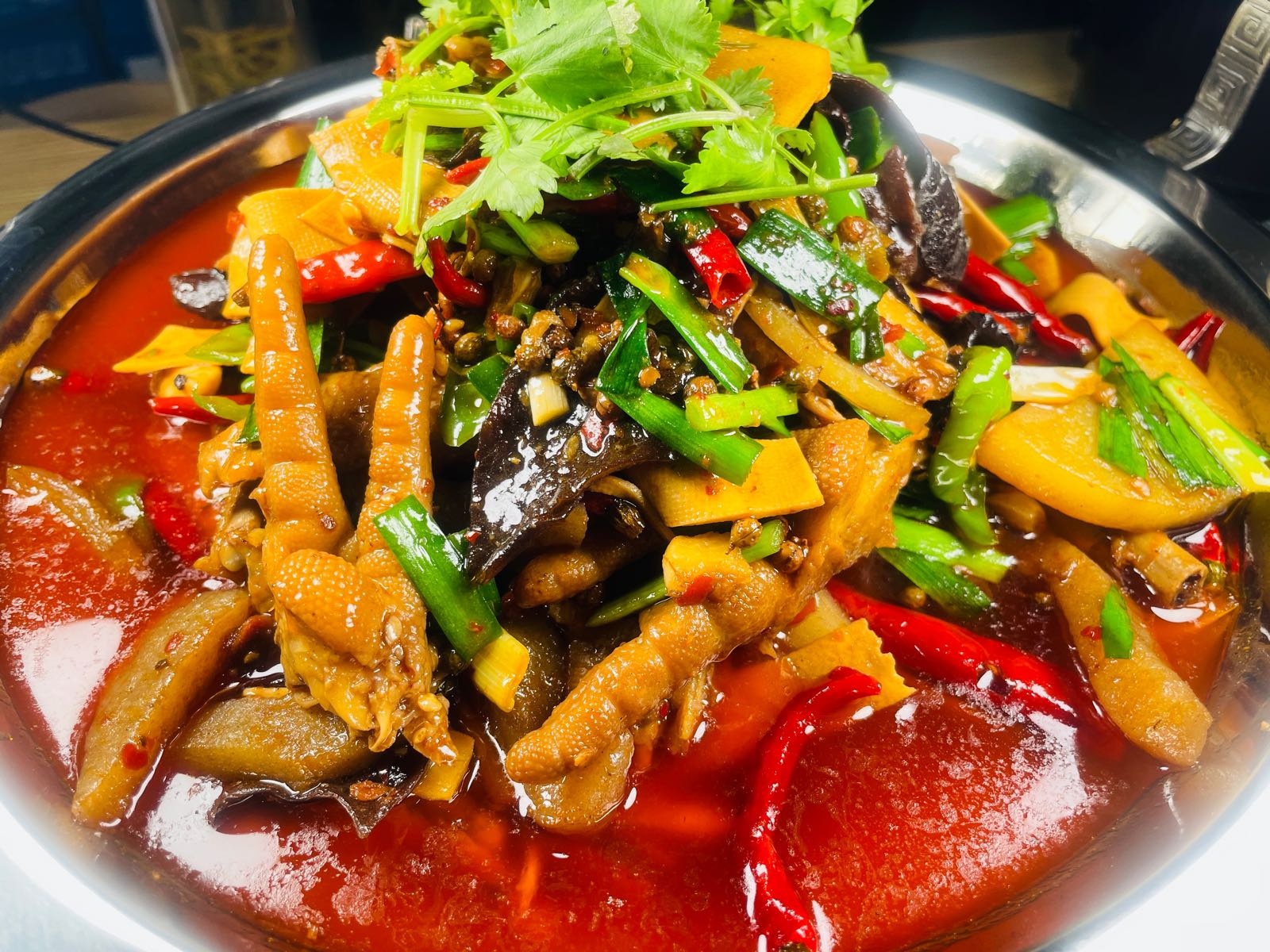 杨小姐烧烤卤虾馆