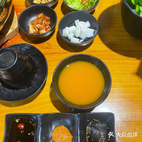 樱韩源·进日韩烤肉(荣盛广场店)