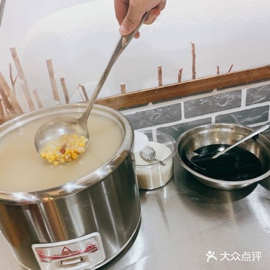 他二舅铁锅炖大鹅
