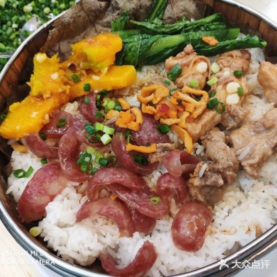 鲜轩阁美食坊(顺景苑店)