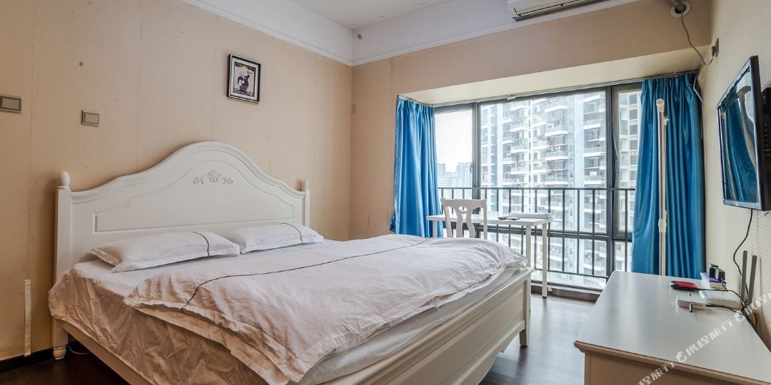 深圳米兰朵民宿(龙平东路店)