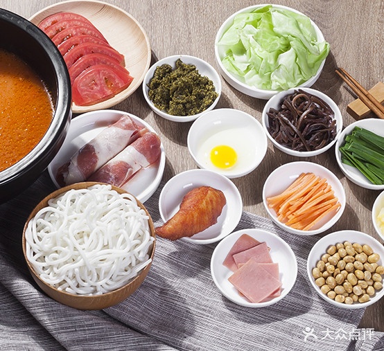 旗鼓米线线(乐享城购物中心店)