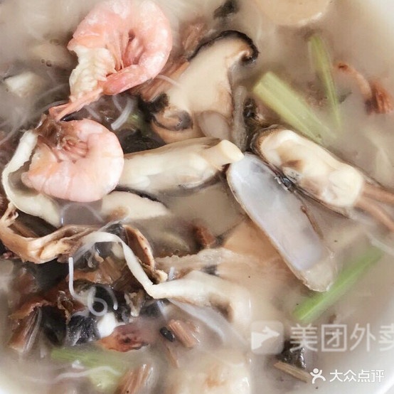 特色鸡粉面