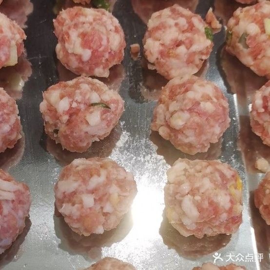 邱家弟兄活菜(绅达店)