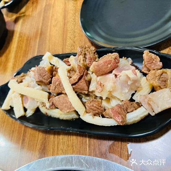 肥牛红鸡头巴脑火锅(东大街店)