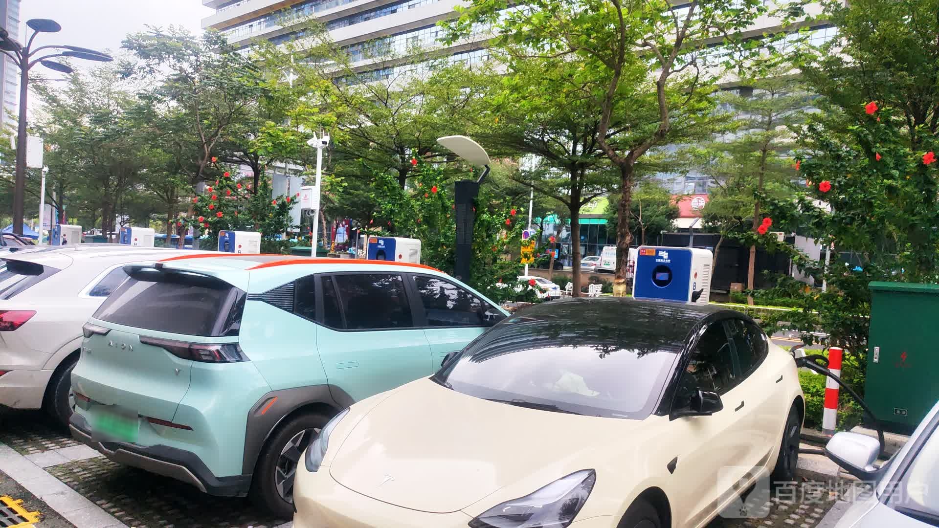 南方电网充电站(东莞松山湖光大WE谷公共地下站)