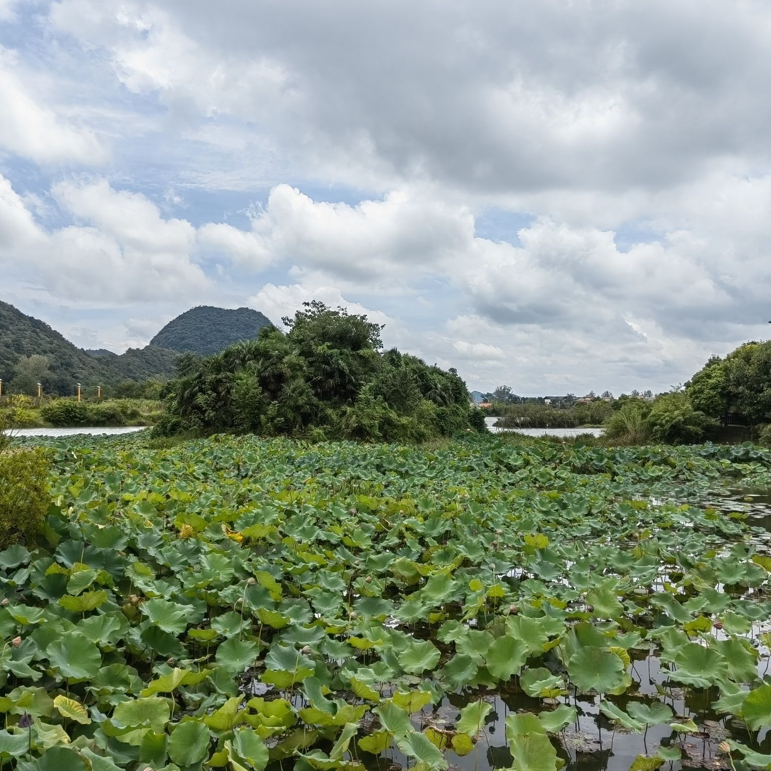 小河湾