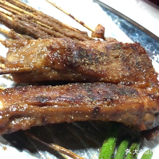 凌记烧烤店(韶关汇展店)