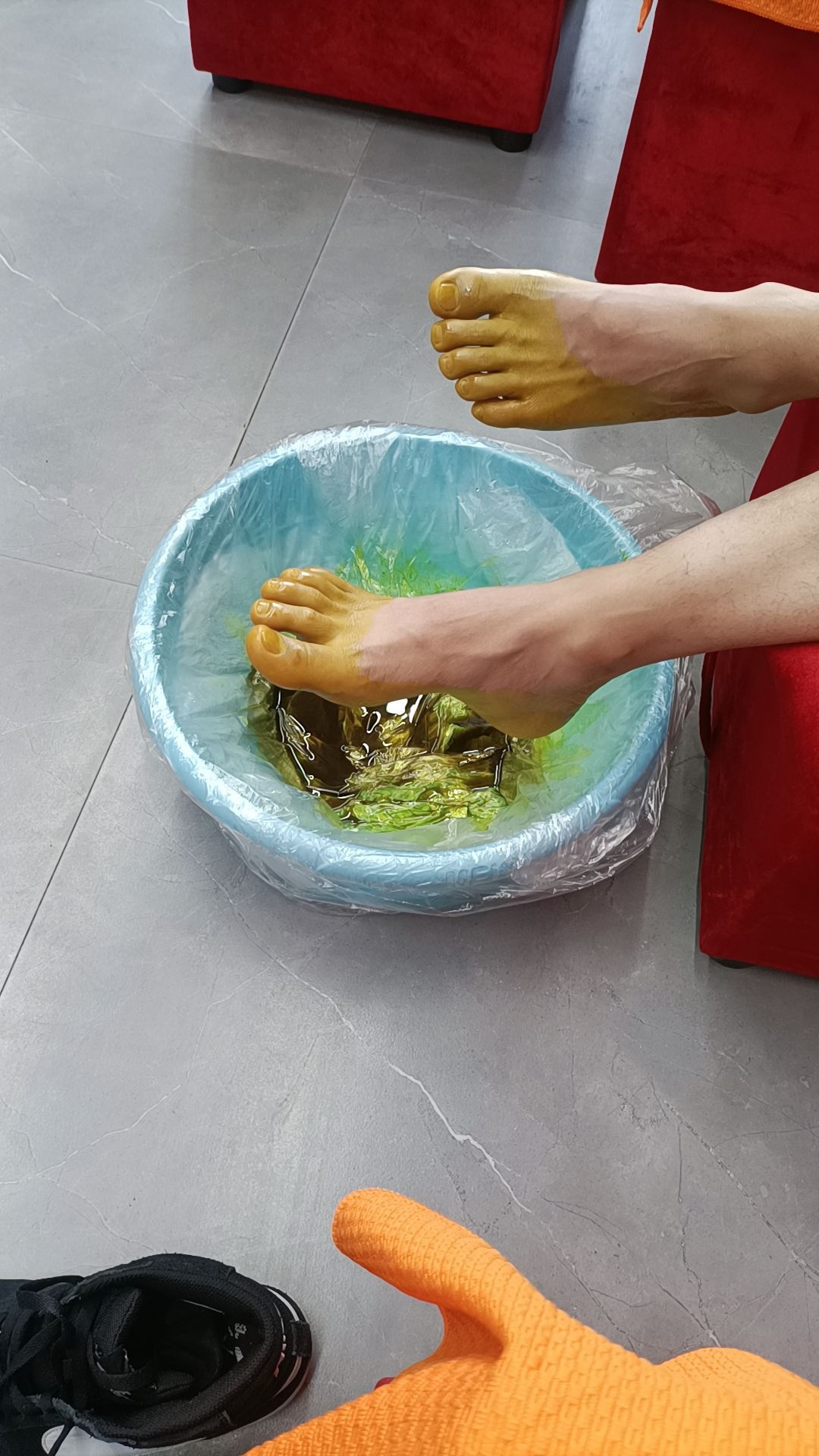 光光脚修脚推拿采耳