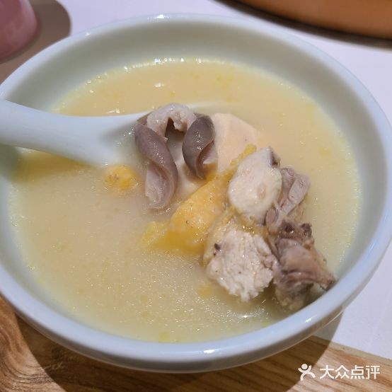 顺德胡鲜生(万达广场东方店)