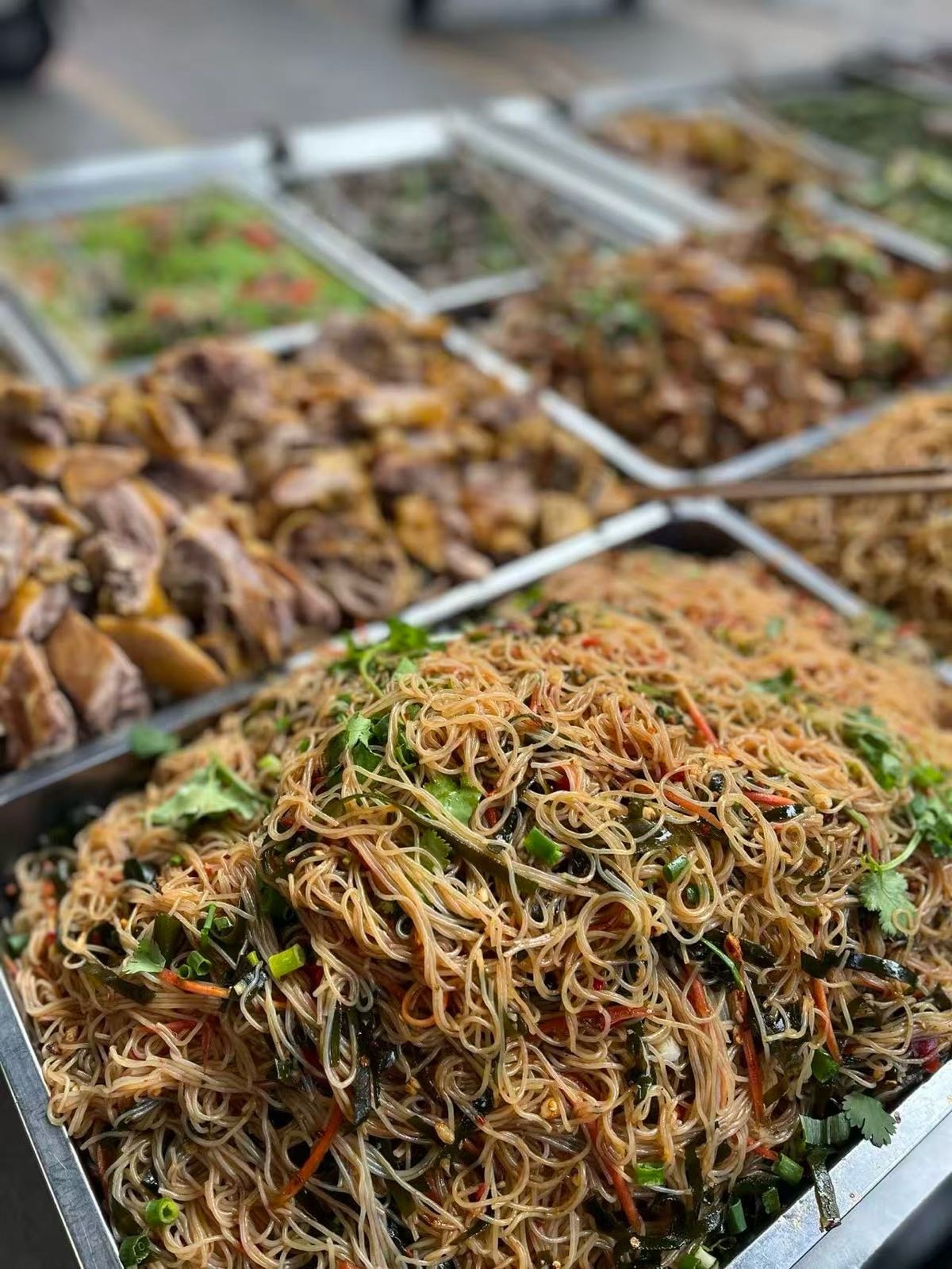 鸿运面馆(西南商贸城店)