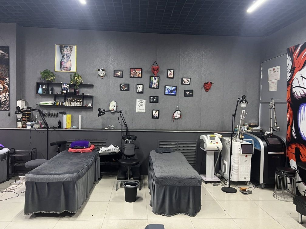 异尊堂刺青(永信批发商场店)
