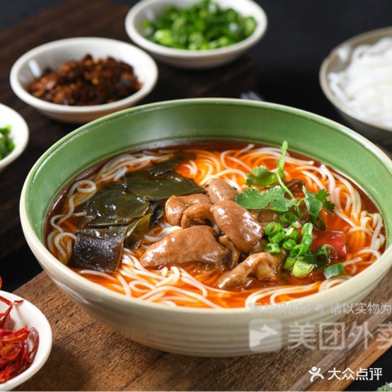 朱儿粉面馆(望鹤路店)