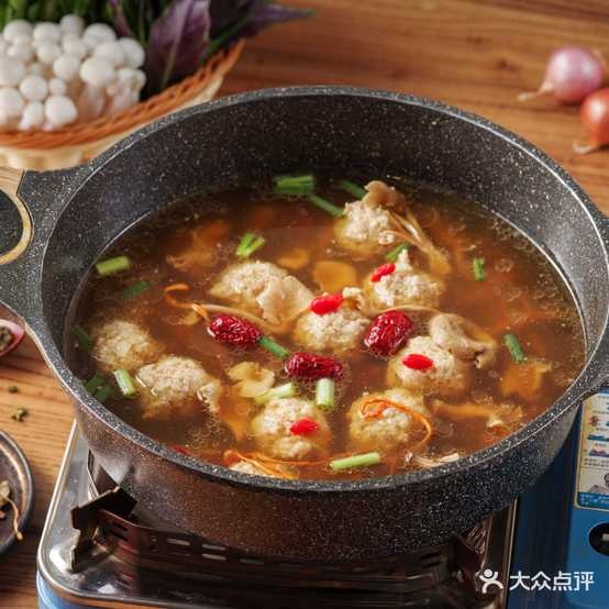 好吃先生·辣椒烧肉津(南昌路店)