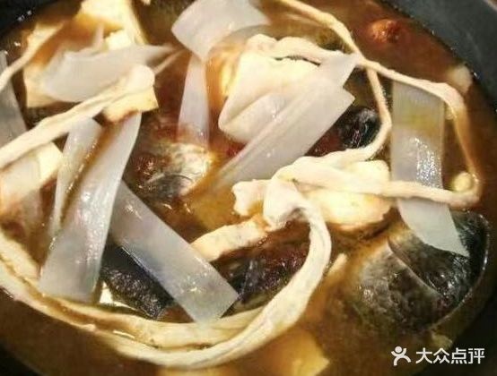 郭连锅灶台鱼(首尔甜城店)